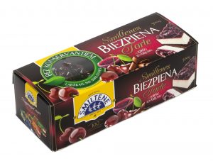 Smiltenes biezpiena torte ar ķiršu ievārījumu