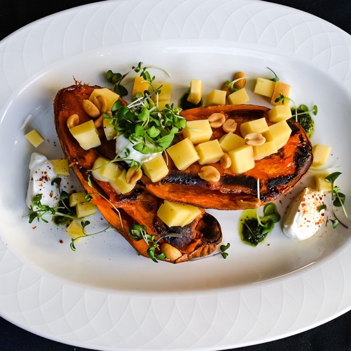 SALDIE KARTUPEĻI AR SIERU