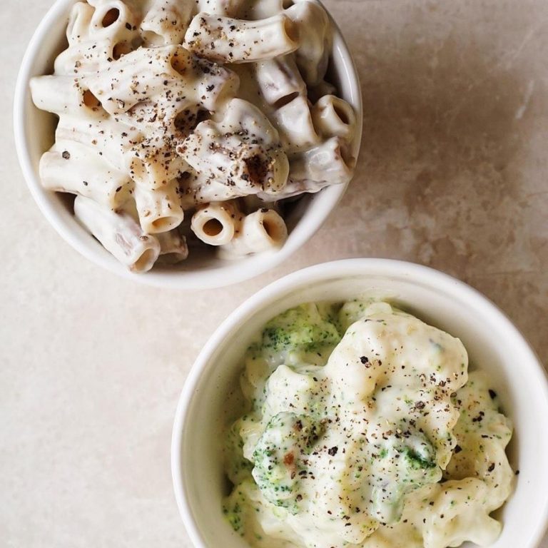 PASTA AR PUĶKĀPOSTIEM UN BROKOĻIEM