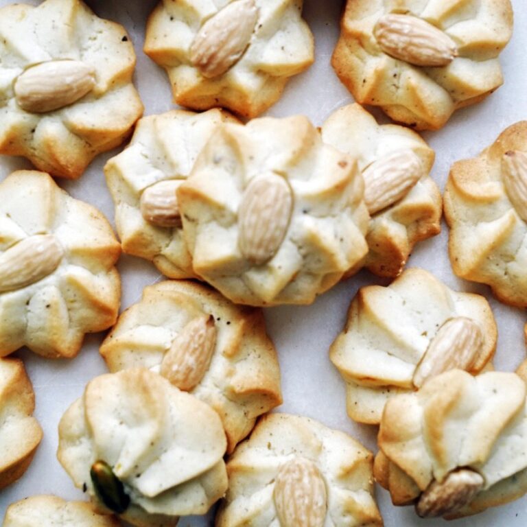 ZIEMASSVĒTKU CEPUMI